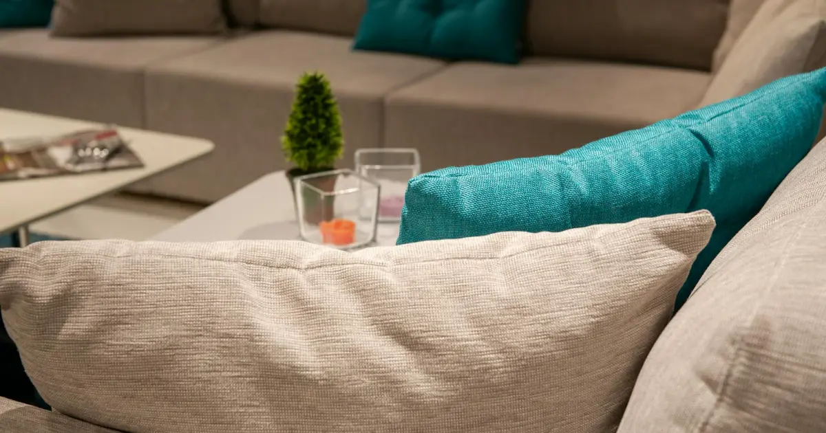 Espuma de alta densidad: la diferencia que no se ve pero que se siente durante años | Casamia Muebles